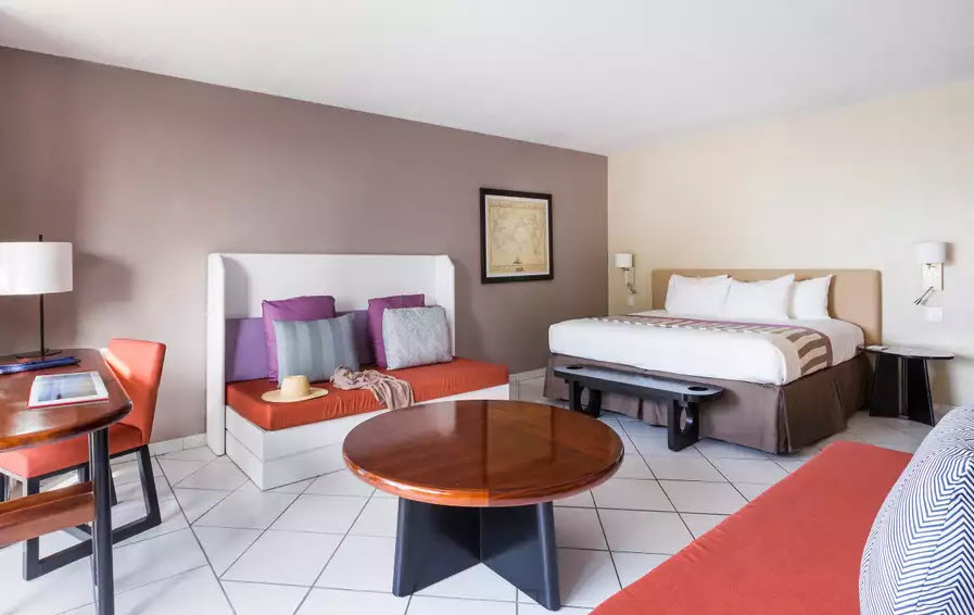 Superior room-Sandpiper Bay
