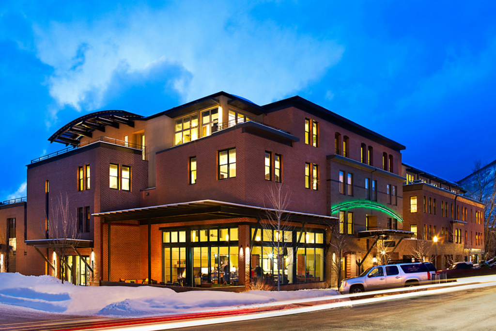 Limelight-Aspen-with-Alpine-Adventures