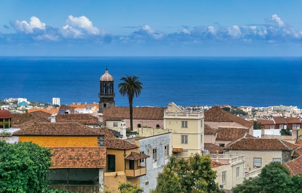 Swap mega-ships for white sails and sun-warmed teak. For nine nights you will trace the edge of Europe into North Africa, then island-hop across the Canaries. All of it on Star Flyer, a classic four-masted clipper.